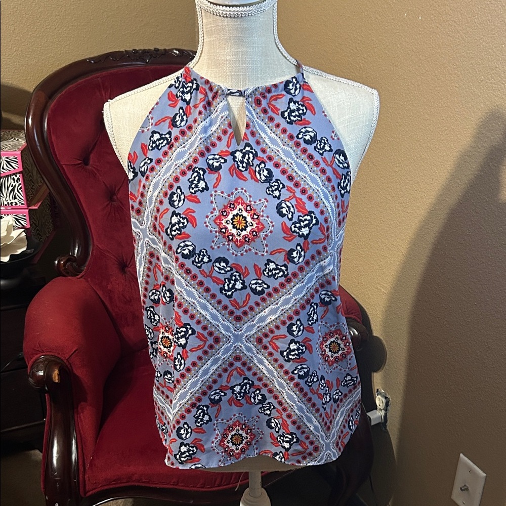 Elegant Women's Halter Tank Top - Red and Blue Pattern